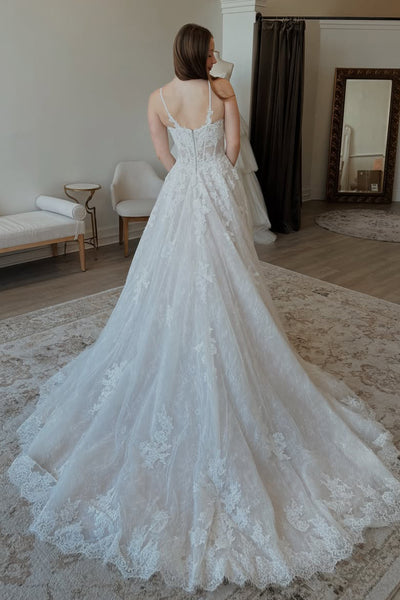 Fairy A Line Sweetheart Tulle Wedding Dress with Lace VK26021110