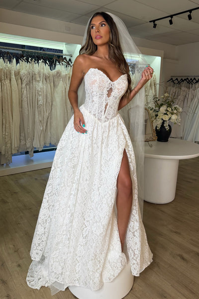 Charming A-Line Strapless White Tulle Lace Wedding Dresses with Slit VK26082103
