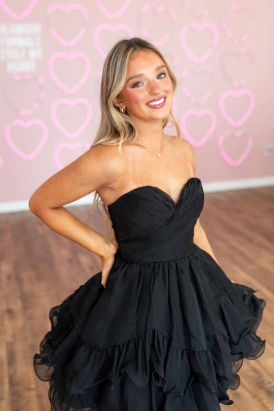 A-Line Sweetheart Black Chiffon Homecoming Dress VK6091103
