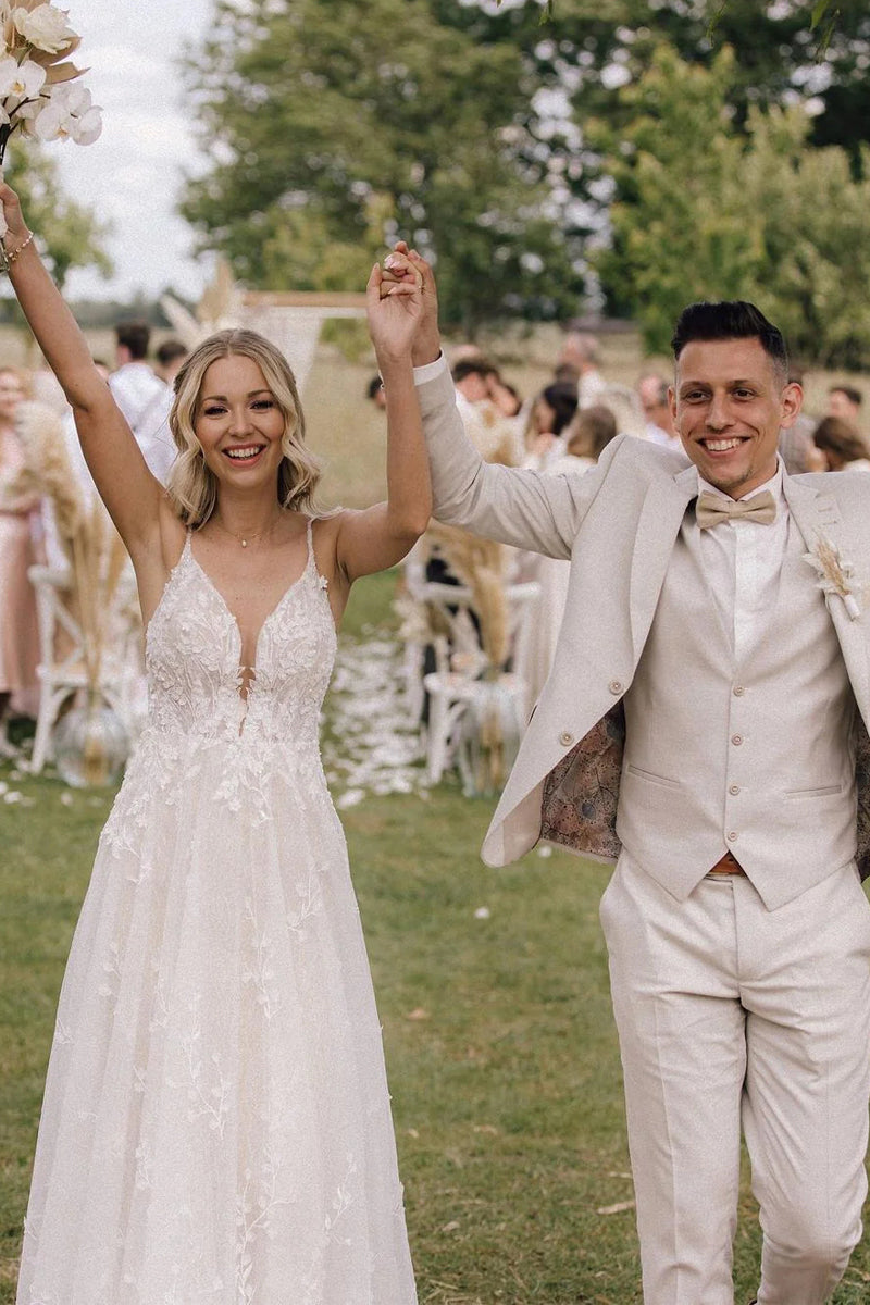 Bohemian A Line V Neck Tulle Long Wedding Dresses with Appliques VK23052602