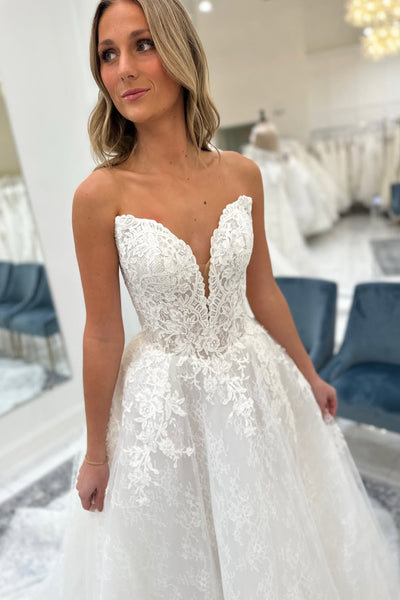 Elegant A-Line Sweetheart White Tulle Lace Wedding Dresses VK26022804