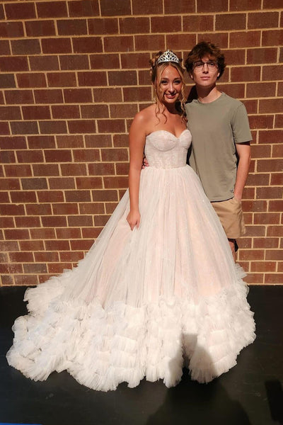 Cute Ball Gown Sweetheart Tulle Long Prom Dresses VK24092802