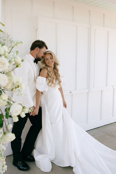 Gorgeous Mermaid Off the Shoulder Wedding Dresses with Ruffled Sleeves VK1313