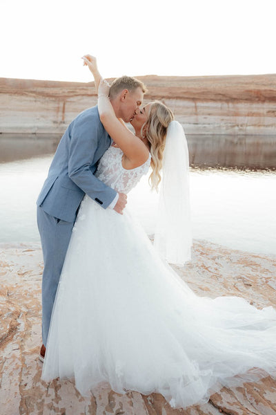 Ball Gown Square Neck Tulle Long Wedding Dress with Appliques VK25060703