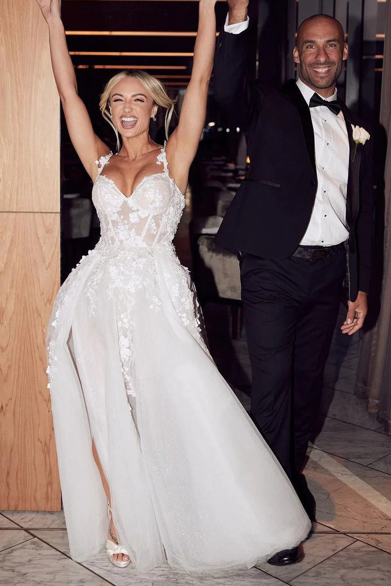 Fairy A Line V Neck Tulle Wedding Dresses with Lace Appliques VK23051703