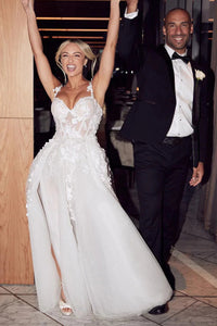 Fairy A Line V Neck Tulle Wedding Dresses with Lace Appliques VK23051703