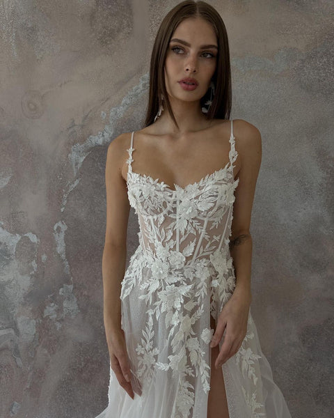 A Line Sweetheart Neck Tulle Wedding Dresses with Appliques VK23050409