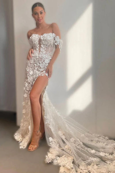 Charming Mermaid Sweetheart White Wedding Dresses with Flower Appliques VK23090901