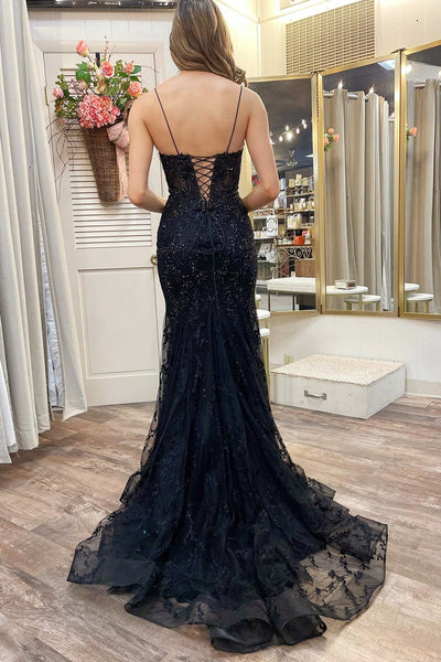 Black Appliques Plunge V Lace-Up Trumpet Prom Gown VK23122702