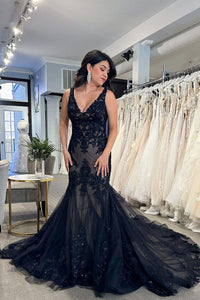 Black V Neck Lace Appliques Mermaid Prom Dresses with Beading VK23120401