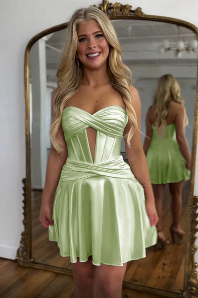 A-Line Strapless Lilac keyhole Satin Short Homecoming Dresses VK081606