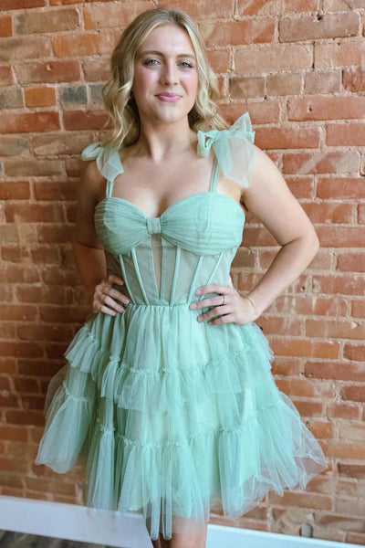 A-Line Sweetheart Tiered Tulle Short Homecoming Dresses with Bow Straps VK082103