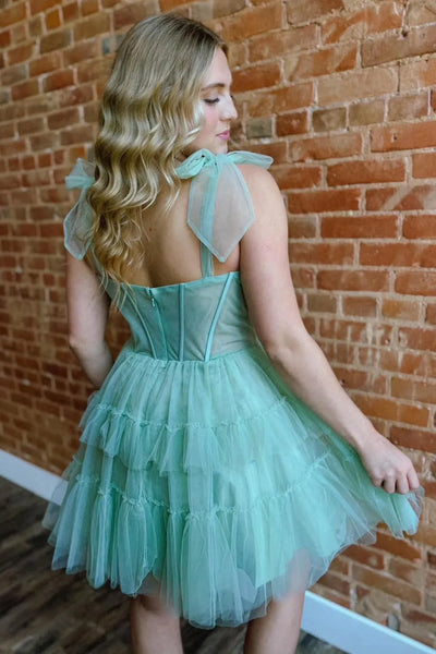 A-Line Sweetheart Tiered Tulle Short Homecoming Dresses with Bow Straps VK082103