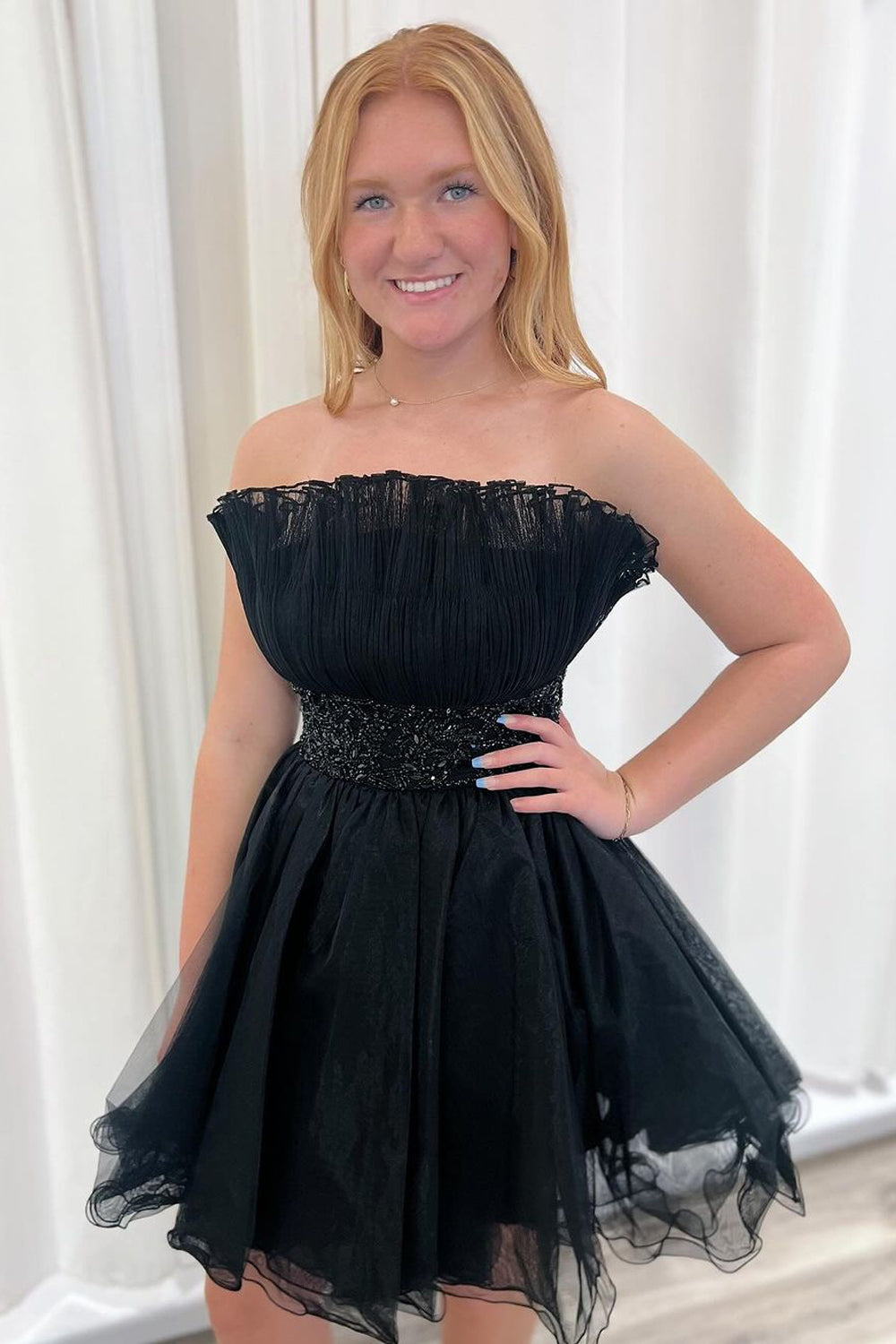 Black Strapless Organza Short A-Line Homecoming Dresses with Beading VK082206
