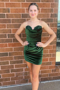 Bodycon Sweetheart Drark Green Velvet Short Homecoming Dresses VK082004
