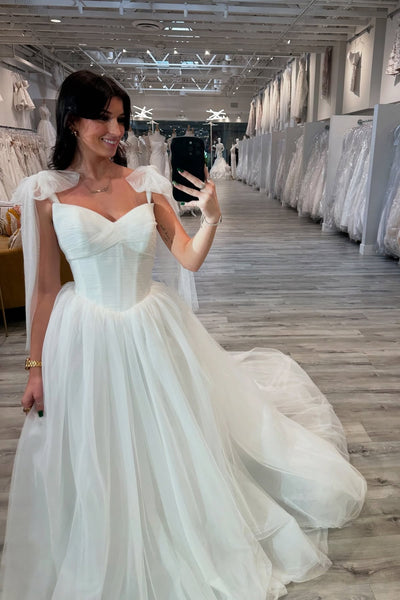 Bow Tie Ivory A-line Tulle Wedding Dress