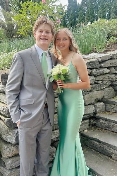 V-neck Light Green Mermaid Prom Dress Evening Dresses