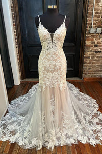 Elegant Mermaid V Neck Lace Champagne Wedding Dresses VK0731110-1
