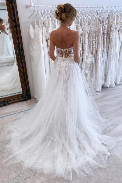 Gorgeous A-Line Strapless Tulle Lace Wedding Dresses VK24052101