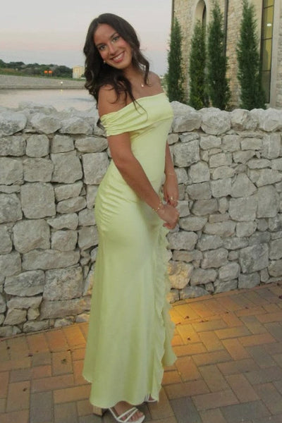 Off-Shoulder Elegant Yellow Pleats Ruffles Maxi Prom Dress with Slit