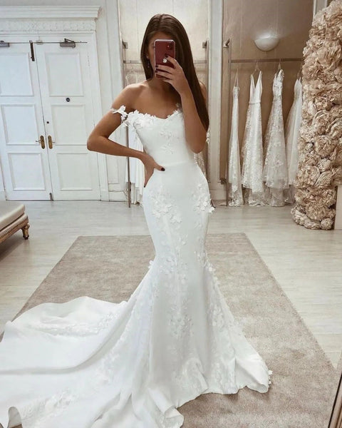 Mermaid Sweetheart White Satin Wedding Dresses with 3D Appliques VK073113-2