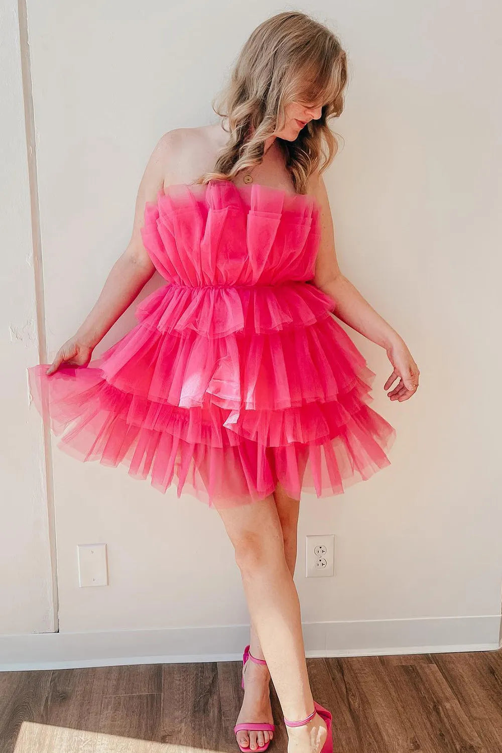 Pretty A-Line Strapless Ruffle Tiered Pink Tulle Short Homecoming Dresses VK24082401