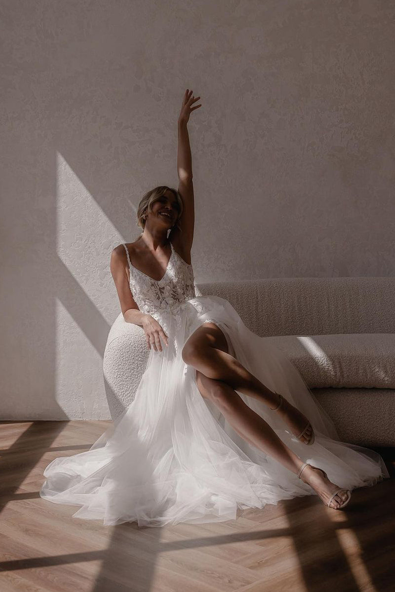 Stunning A-Line V Neck Tulle Boho Wedding Dresses with Slit Stunning A-Line V Neck Tulle Boho Wedding Dresses with Slit
