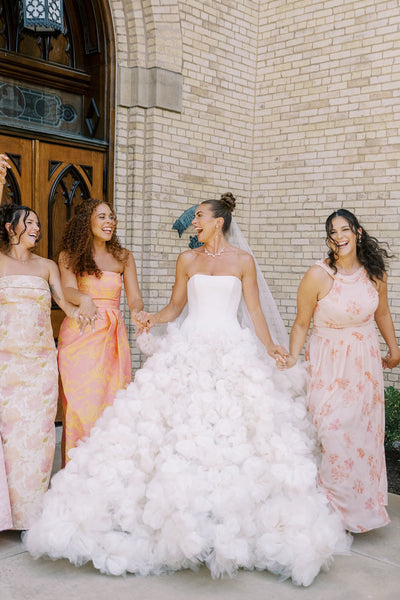 Ball Gown Strapless White Puffy Handmade Flowers Tulle Wedding Dress VK26081508