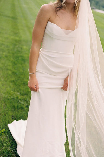 Simple Mermaid Strapless Sweetheart White Wedding Dresses VK25092306