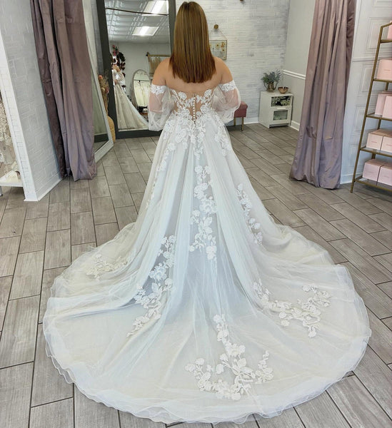 Long Sleeves Beach Bride Wedding Gowns A Line Lace Appliquedd Wedding Dress
