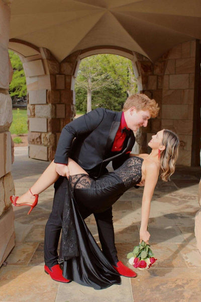 Elegant Mermaid Strapless Black Lace Long Prom Dress with Slit
