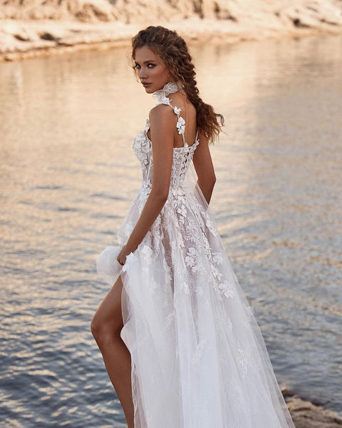 Charming A Line V Neck Tulle Wedding Dresses with Appliques VK23050502