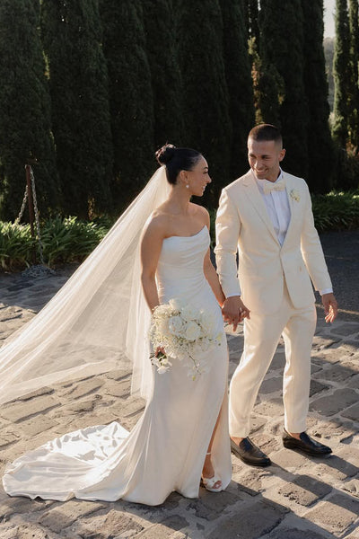 Charming Mermaid Silk Satin Wedding Dress with Slit VK25061908