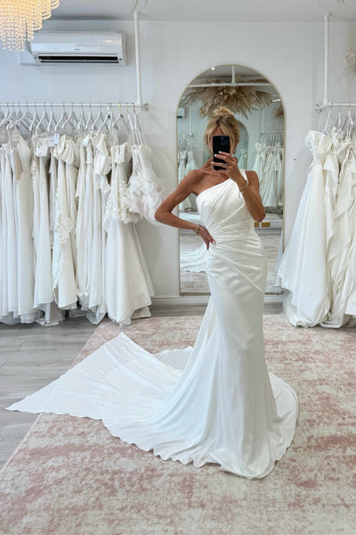 Simple Mermaid One Shoulder White Soft Satin Wedding Dress VK26081102