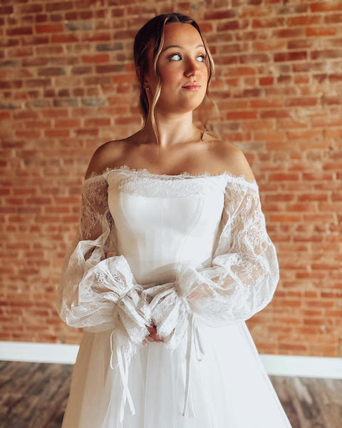 Women's A Line Tulle Wedding Dresses Boho Lace Long Sleeves Wedding Gowns for Bride