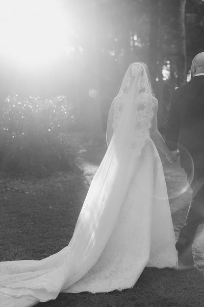 Elegant A Line Sweetheart Lace Tulle Wedding Dress VK5111402