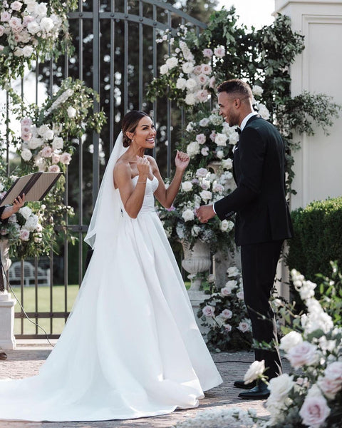 Ball Gown Sweetheart Satin Wedding Dresses VK23060702