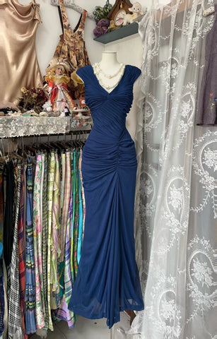 Vintage Fashion Mermaid V Neckline Navy Blue Floor Length Evening Dress Prom Dresses VK18801