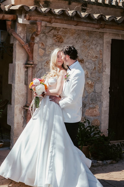 Charming A-Line Strapless White Satin Wedding Dresses VK26102905