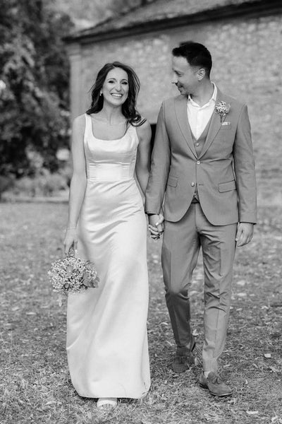 Simple Mermaid Square Neck White Satin Floor Length Wedding Dresses VK25092310