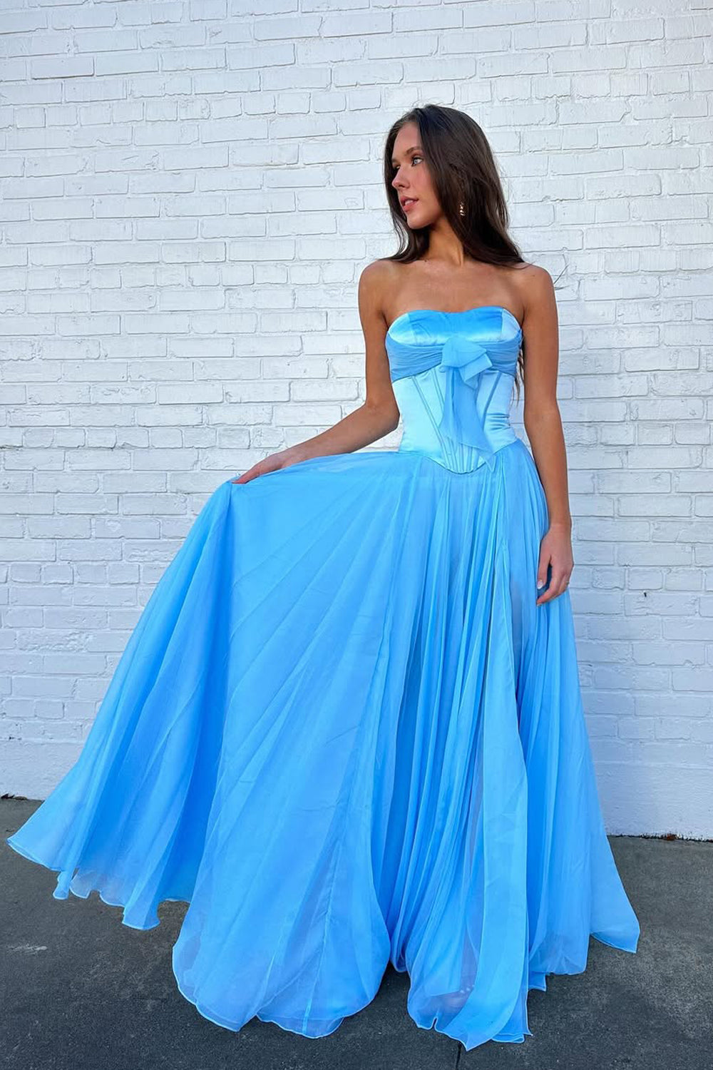 Cute A Line Sweetheart Blue Chiffon Prom Dress with Bow VK5111408