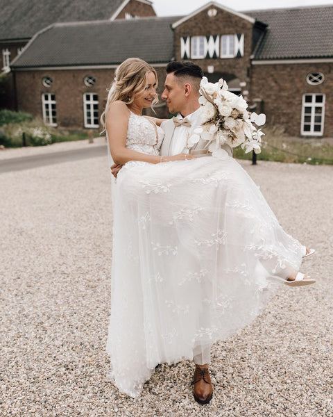 Bohemian A Line V Neck Tulle Long Wedding Dresses with Appliques VK23052602