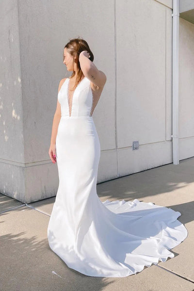 Chic Mermaid V Neck Satin Wedding Dresses with Beading VK112104
