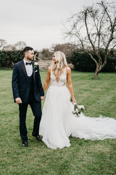 Boho A Line V Neck Tulle Wedding Dresses with Appliques VK25051403