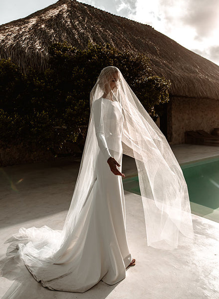 Elastic Satin Long Sleeves Mermaid Fitted Wedding Dress