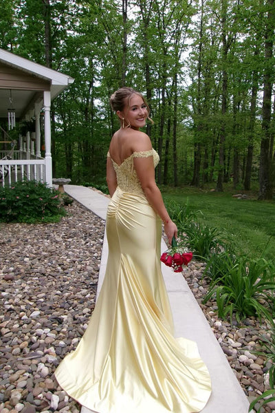 Cute Mermaid Off the Shoulder Yellow Satin Prom Dress with Appliques VK25052407