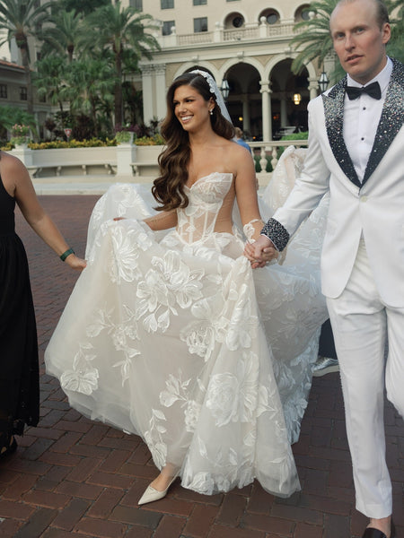 sweetheart Lace Long Sleeve A-Line Floor-Length Wedding Dress