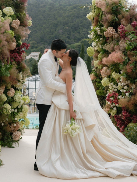 Strapless Sleeveless A-Line Floor-Length Wedding Dress