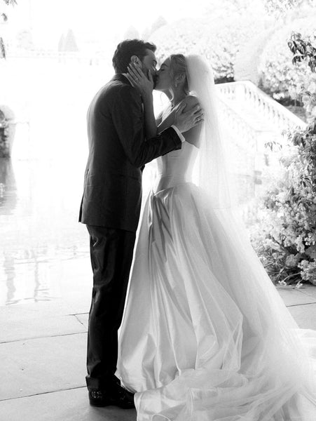 Strapless Sleeveless A-Line Simple Floor-Length Wedding Dress
