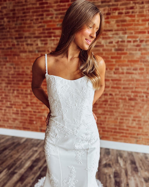 Mermaid Satin Lace Wedding Dresses Boho Appliqued Bride Wedding Gowns